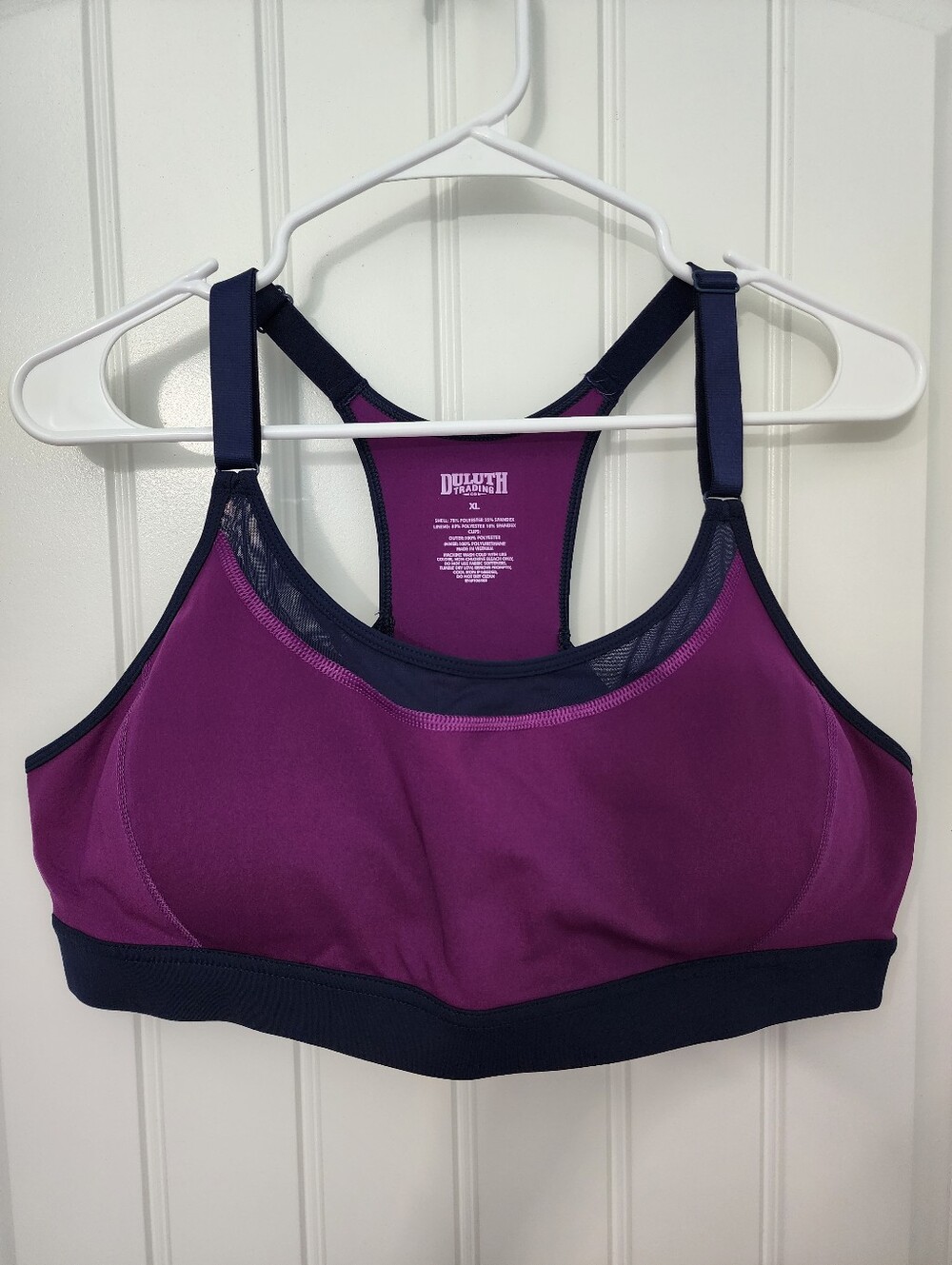 Duluth Trading Co Purple Sports Bra with Navy Trim, Size XL